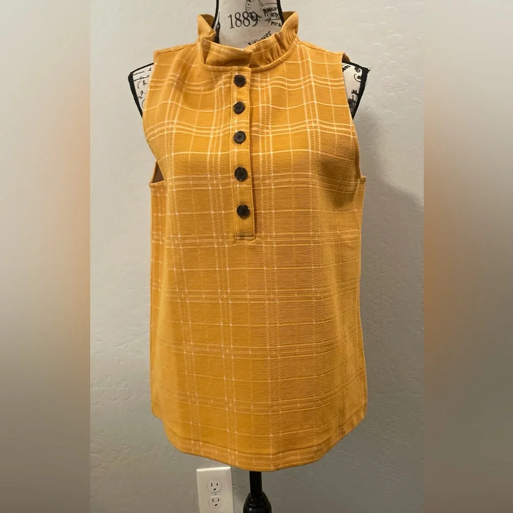 Ann Taylor Top - Picture 2 of 6